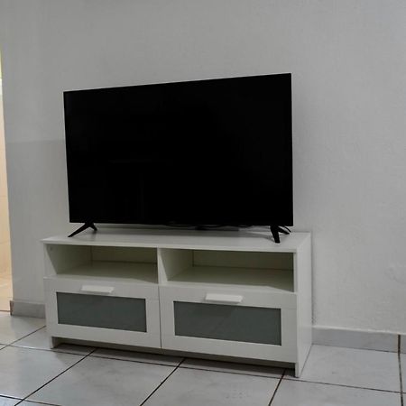All You Need Studios Walking Distance To Beach Isla Verde Σαν Χουάν Εξωτερικό φωτογραφία