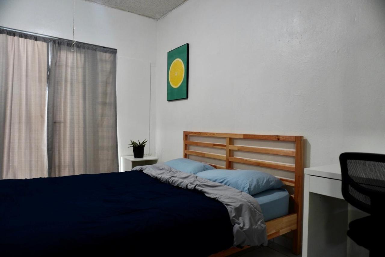 All You Need Studios Walking Distance To Beach Isla Verde Σαν Χουάν Εξωτερικό φωτογραφία